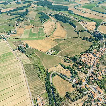 Agriturismo Antica Corte - Camelie Montepulciano